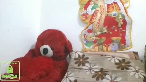 Snapshot of the_right_girl chatting on December 29, 12:55 pm Suzan Sexy online show from December 29, 12:55 pm