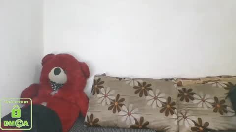 Snapshot of the_right_girl chatting on January 13, 3:26 pm Suzan Sexy online show from January 13, 3:26 pm