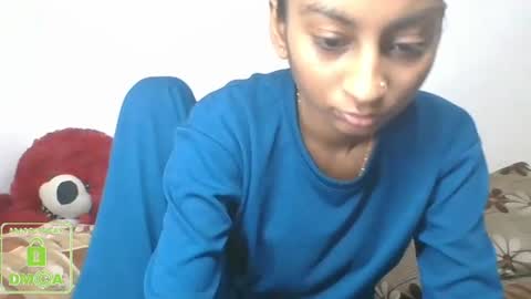 Snapshot of the_right_girl chatting on January 29, 6:54 am Suzan Sexy online show from January 29, 6:54 am