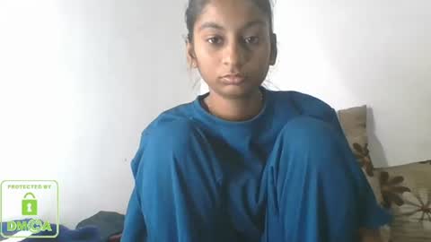 Snapshot of the_right_girl chatting on February 6, 4:03 pm Suzan Sexy online show from February 6, 4:03 pm