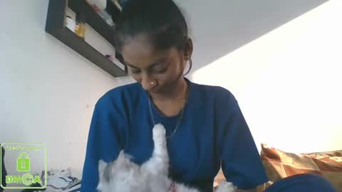 Snapshot of the_right_girl chatting on March 11, 2:54 am Suzan Sexy online show from March 11, 2:54 am