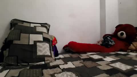 Snapshot of the_right_girl chatting on September 17, 5:31 am Suzan Sexy online show from September 17, 5:31 am