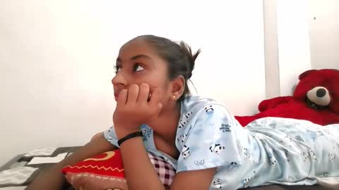 Snapshot of the_right_girl chatting on September 24, 4:49 am Suzan Sexy online show from September 24, 4:49 am