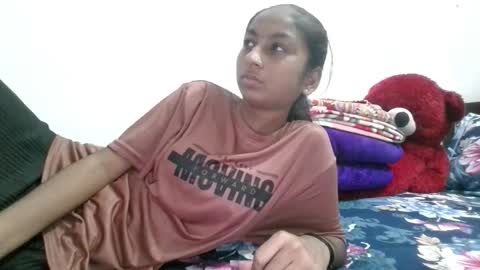 Snapshot of the_right_girl chatting on October 12, 7:02 pm Suzan Sexy online show from October 12, 7:02 pm