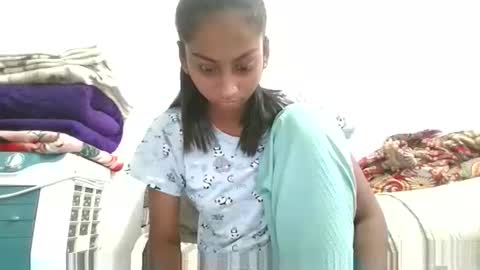 Snapshot of the_right_girl chatting on November 19, 5:29 am Suzan Sexy online show from November 19, 5:29 am