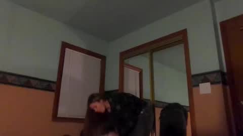 Snapshot of the_sam_ chatting on December 20, 6:40 am the_sam_ online show from December 20, 6:40 am