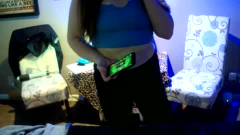 Snapshot of the_sam_ chatting on January 28, 10:56 pm the_sam_ online show from January 28, 10:56 pm