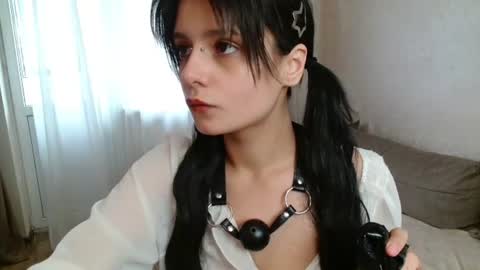 Snapshot of the_slutty_fox chatting on June 28, 8:31 am the_slutty_fox online show from June 28, 8:31 am
