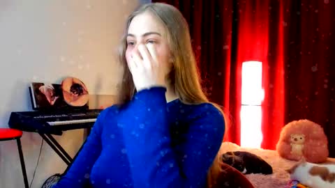 Ally    STREAMING ON TWITCH NOW Check my Twitter for updates online show from December 17, 11:05 am