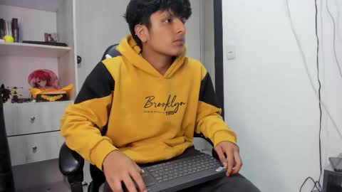 Danny online show from November 5, 11:49 pm