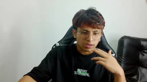 Danny online show from February 10, 1:43 am