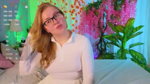 Snapshot of thea__tabby chatting on November 15, 7:38 am Judith online show from November 15, 7:38 am