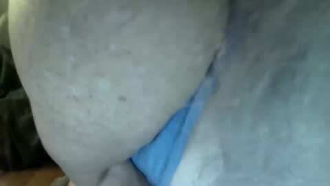Snapshot of thearcticmilf chatting on June 11, 7:50 am The Arctic Milf online show from June 11, 7:50 am