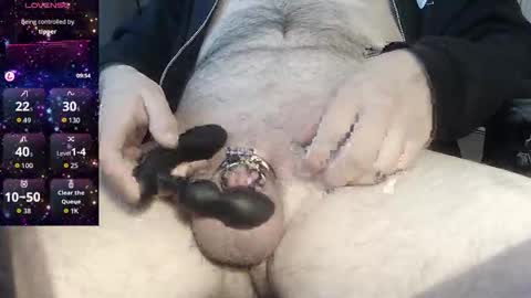 Snapshot of theavgwhiteguy chatting on October 21, 3:35 pm AverageGringo online show from October 21, 3:35 pm