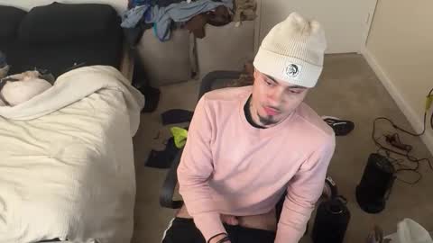 Snapshot of thebabydjac chatting on November 24, 10:53 pm babydjac online show from November 24, 10:53 pm