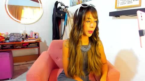 Snapshot of thebadwolf818 chatting on June 3, 12:52 pm thebadwolf818 online show from June 3, 12:52 pm