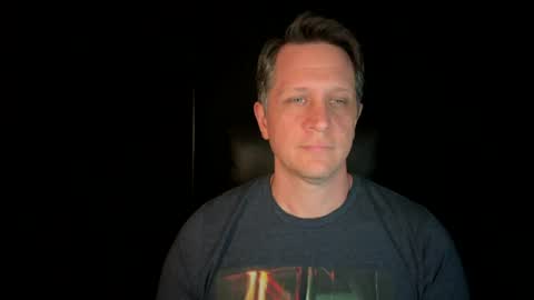 Snapshot of thebatandthecat10 chatting on June 16, 2:14 am ISABELLA or MATT online show from June 16, 2:14 am