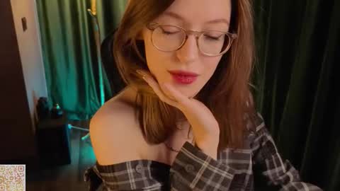 Emma 3 online show from February 5, 10:09 am