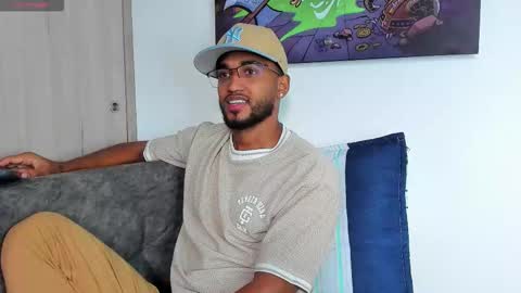 theblack_frank online show from December 3, 1:31 pm