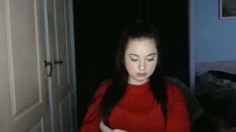 Snapshot of theblackdiamond194588 chatting on May 5, 5:54 pm raissa online show from May 5, 5:54 pm