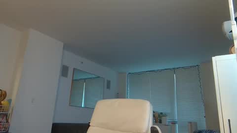 Snapshot of theblacklordmaster chatting on September 29, 11:48 am theblacklordmaster online show from September 29, 11:48 am