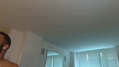 Snapshot of theblacklordmaster chatting on October 7, 3:53 pm theblacklordmaster online show from October 7, 3:53 pm