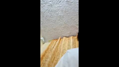 Snapshot of thebluesky_18 chatting on May 9, 11:43 pm thebluesky_18 online show from May 9, 11:43 pm