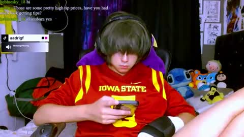 thebluesky_18 online show from July 3, 2:56 pm