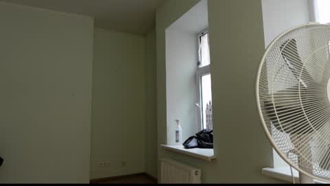 Thebrad H online show from March 18, 1:58 pm