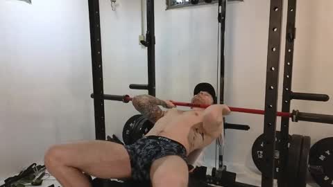 thebrentsavage online show from February 3, 4:25 am