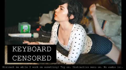 Joan online show from October 15, 7:36 pm