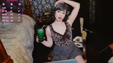 Joan online show from June 20, 8:22 pm