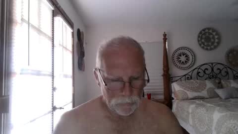 thecooltool_1 online show from May 11, 10:18 pm