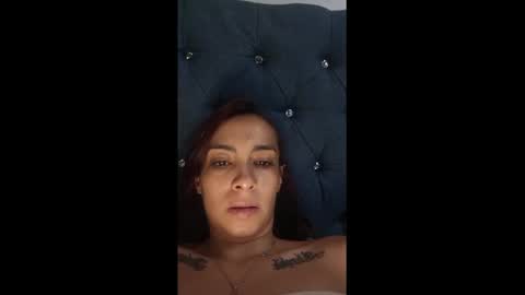 Snapshot of thecrazy_couple chatting on December 27, 9:50 am Amber online show from December 27, 9:50 am