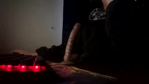 Snapshot of thedeepthroatking chatting on February 2, 9:51 am BigT online show from February 2, 9:51 am