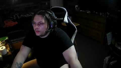 thedemonlord93 online show from December 14, 2:12 am