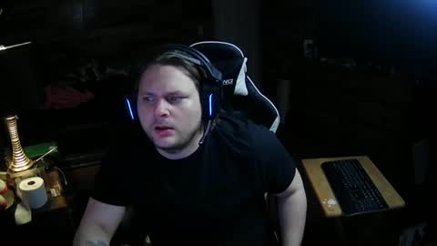 thedemonlord93 online show from December 14, 7:51 am