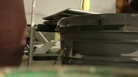 Snapshot of thedeviantdaddy chatting on February 3, 2:53 am DeviantDaddy online show from February 3, 2:53 am