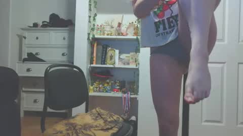 thedevilstwink online show from December 23, 6:11 am