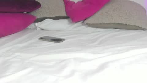 Thedol1 online show from February 8, 4:36 pm