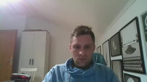 Snapshot of thedon2123 chatting on December 30, 4:19 pm thedon2123 online show from December 30, 4:19 pm