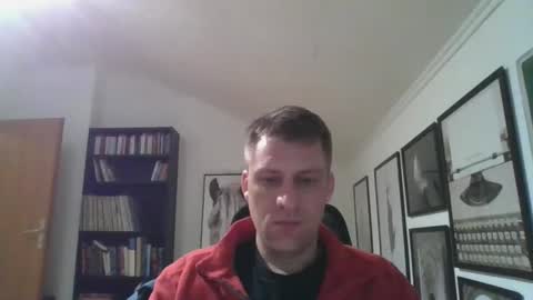 Snapshot of thedon2123 chatting on March 12, 9:13 pm thedon2123 online show from March 12, 9:13 pm