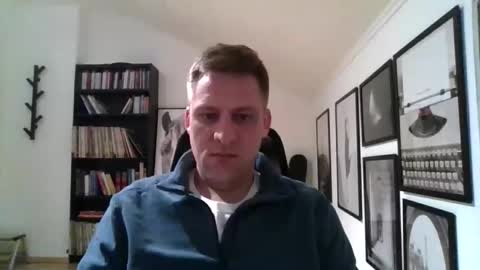 Snapshot of thedon2123 chatting on February 9, 4:11 pm thedon2123 online show from February 9, 4:11 pm