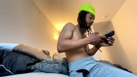 Snapshot of theekingcapo chatting on February 8, 3:10 pm king capo thee online show from February 8, 3:10 pm