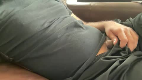 Snapshot of theenormousdick chatting on September 14, 1:05 am TheEnormousDick online show from September 14, 1:05 am