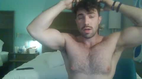 Snapshot of theepapajohn chatting on May 9, 12:38 am theepapajohn online show from May 9, 12:38 am