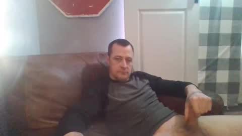 Snapshot of theerealjonnymike chatting on January 18, 3:27 pm theerealjonnymike online show from January 18, 3:27 pm