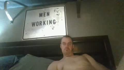 Snapshot of theerealjonnymike chatting on June 14, 7:32 am theerealjonnymike online show from June 14, 7:32 am