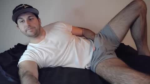 Theetwohander online show from December 19, 3:35 am