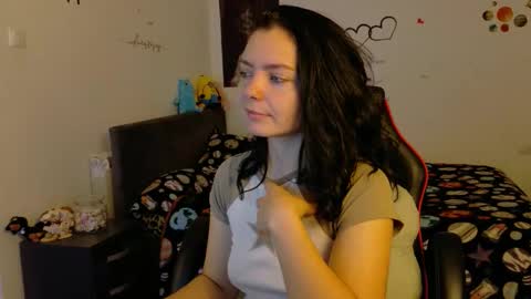 TheFarmergirl online show from November 23, 6:35 am